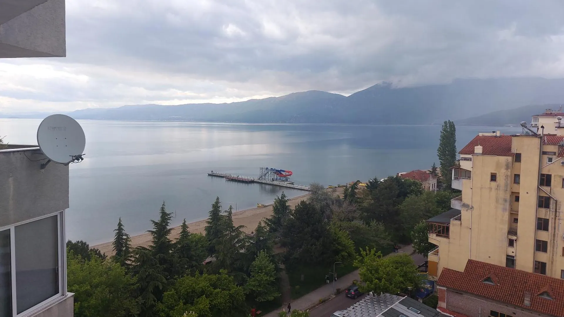 Lake Side Apartment Pogradec Albania