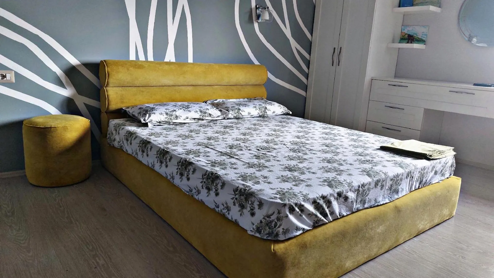 Lake Side Apartment Pogradec